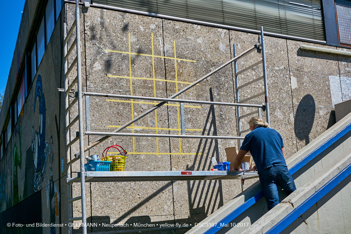 21.03.2017 - Abrissbaustelle Quiddezentrum in Neuperlach